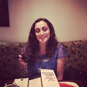 Meet your Posher, Christina